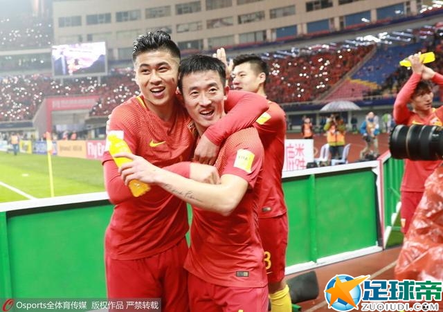 西甲-皇马1-0绝杀阿拉维斯纳乔染红巴斯克斯制胜西甲第18轮，皇马客场挑战阿拉维斯。